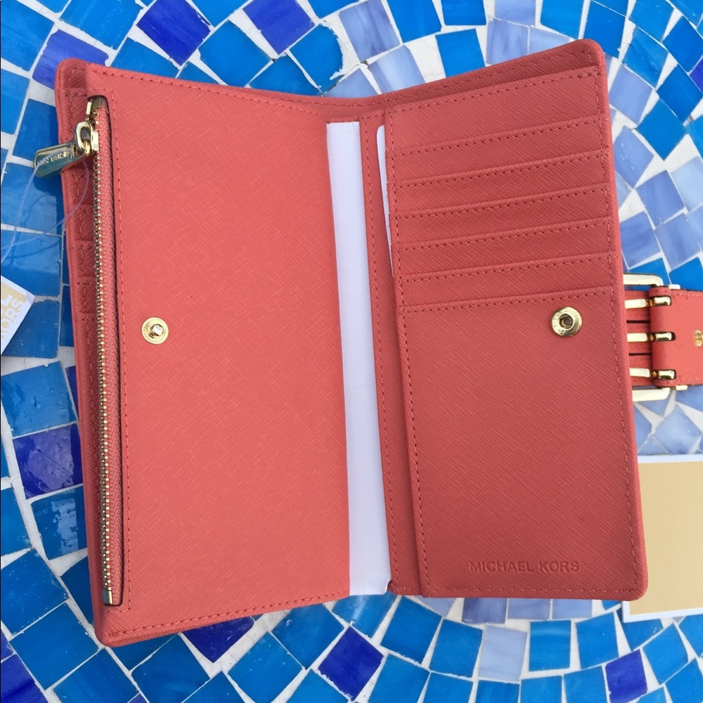 SOLDNEW Michael Kors Gansevoort Continental wallet - Picture 4 of 8